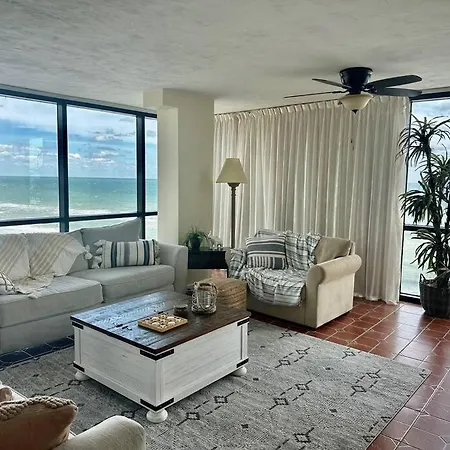 Beautiful Oceanfront Two Bedroom Condo Daytona Beach Exterior photo